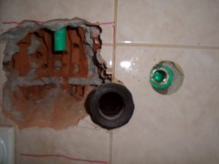 Šta kada pukne kućište ventila u zidu?